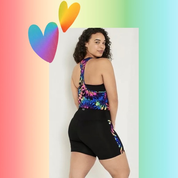 Victoriaβs Secret PINK RAINBOW Tie Dye
Ultimate Shorts And Tank Top NWT - Picture 6 of 10